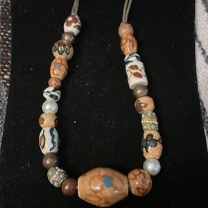 Beautiful vintage necklace